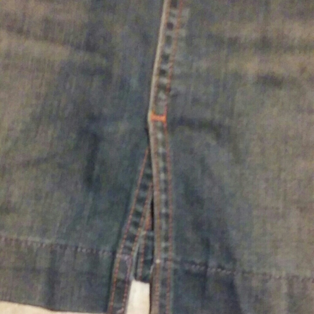7 for All Mankind denim skirt - Picture 6 of 7